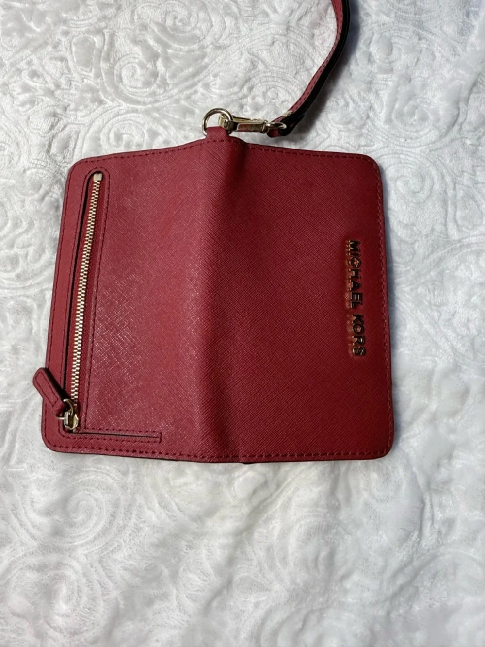 Michael Kors Wallet Bundle Green Zip Around & Red Wristlet Wallet